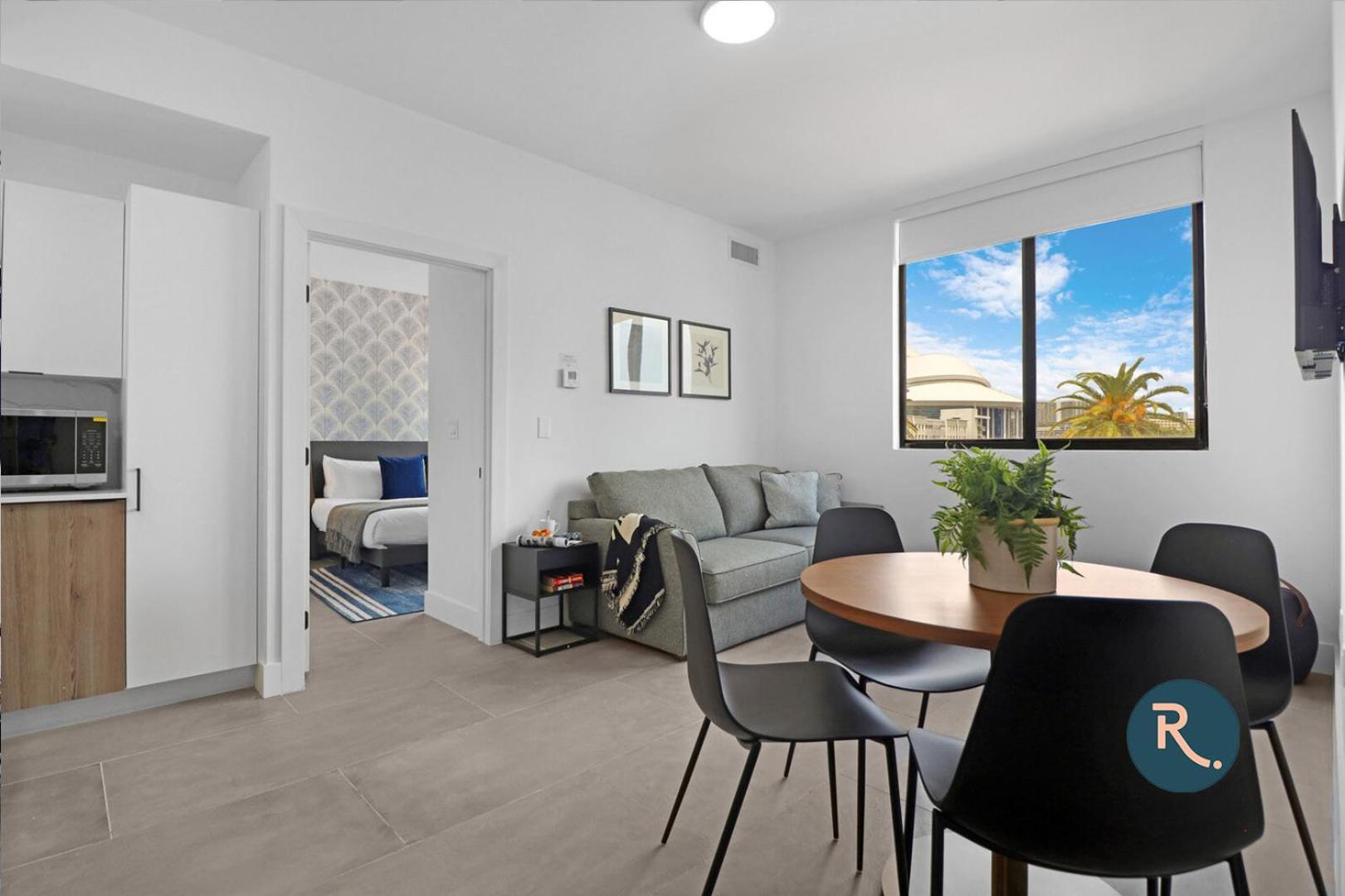 Roami At Metro Park Apartment
